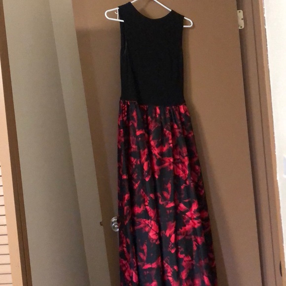 Aidan Mattox Sleeveless Floral Print Ballgown - Picture 2 of 4